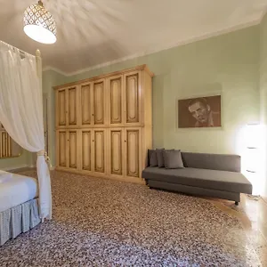 Lungarno Buozzi 7 Appartement